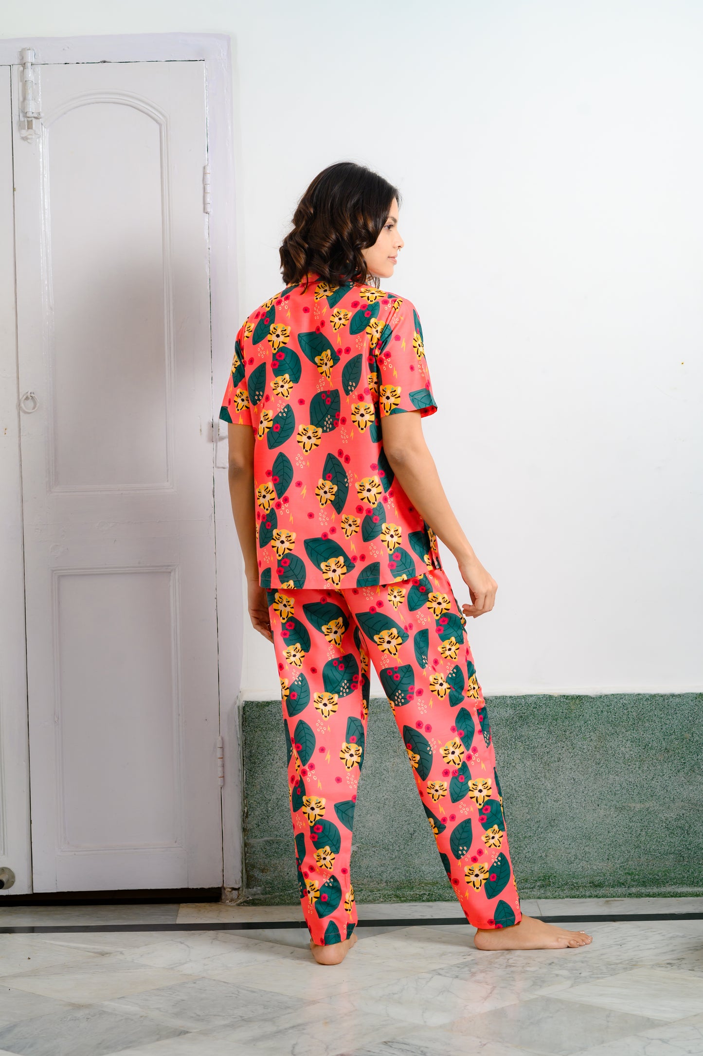 ROAR IN STYLE: QUIRKY TIGER PRINT PAJAMA SET IN SALMON PINK