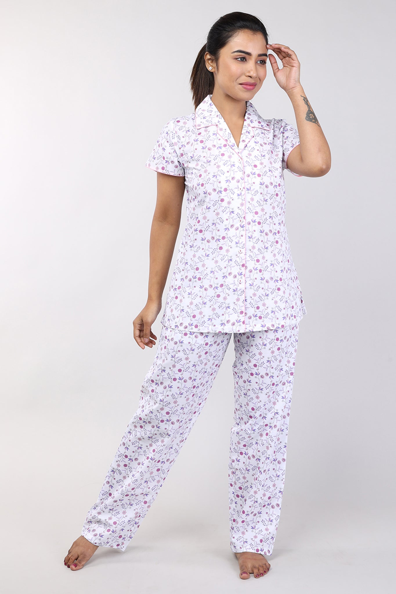 Women White Floral Print Cotton Nightsuit