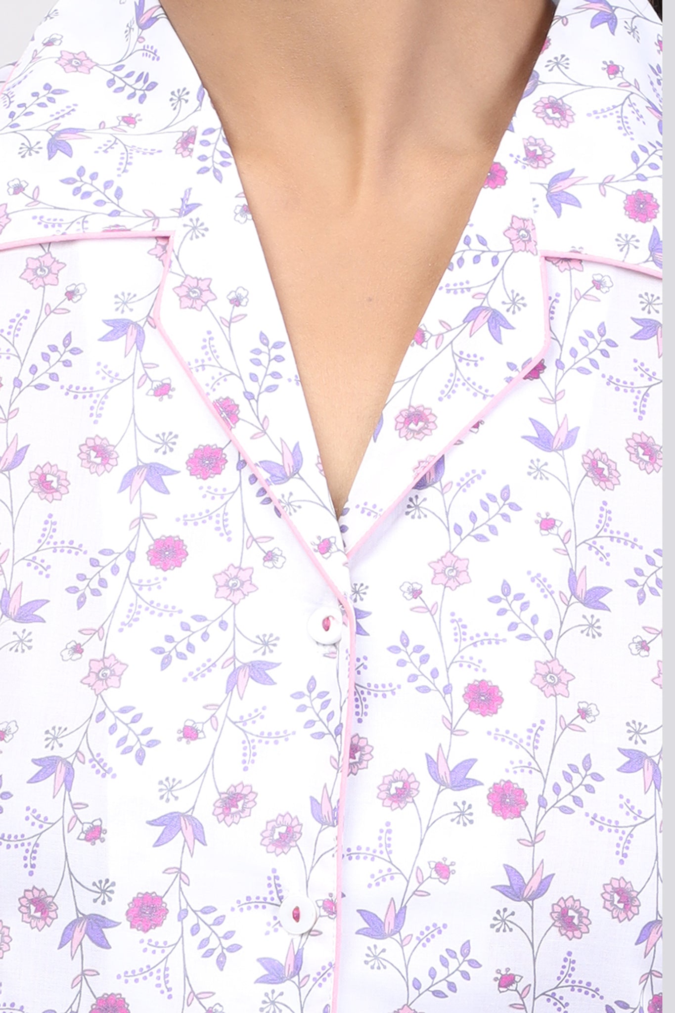 Women White Floral Print Cotton Nightsuit