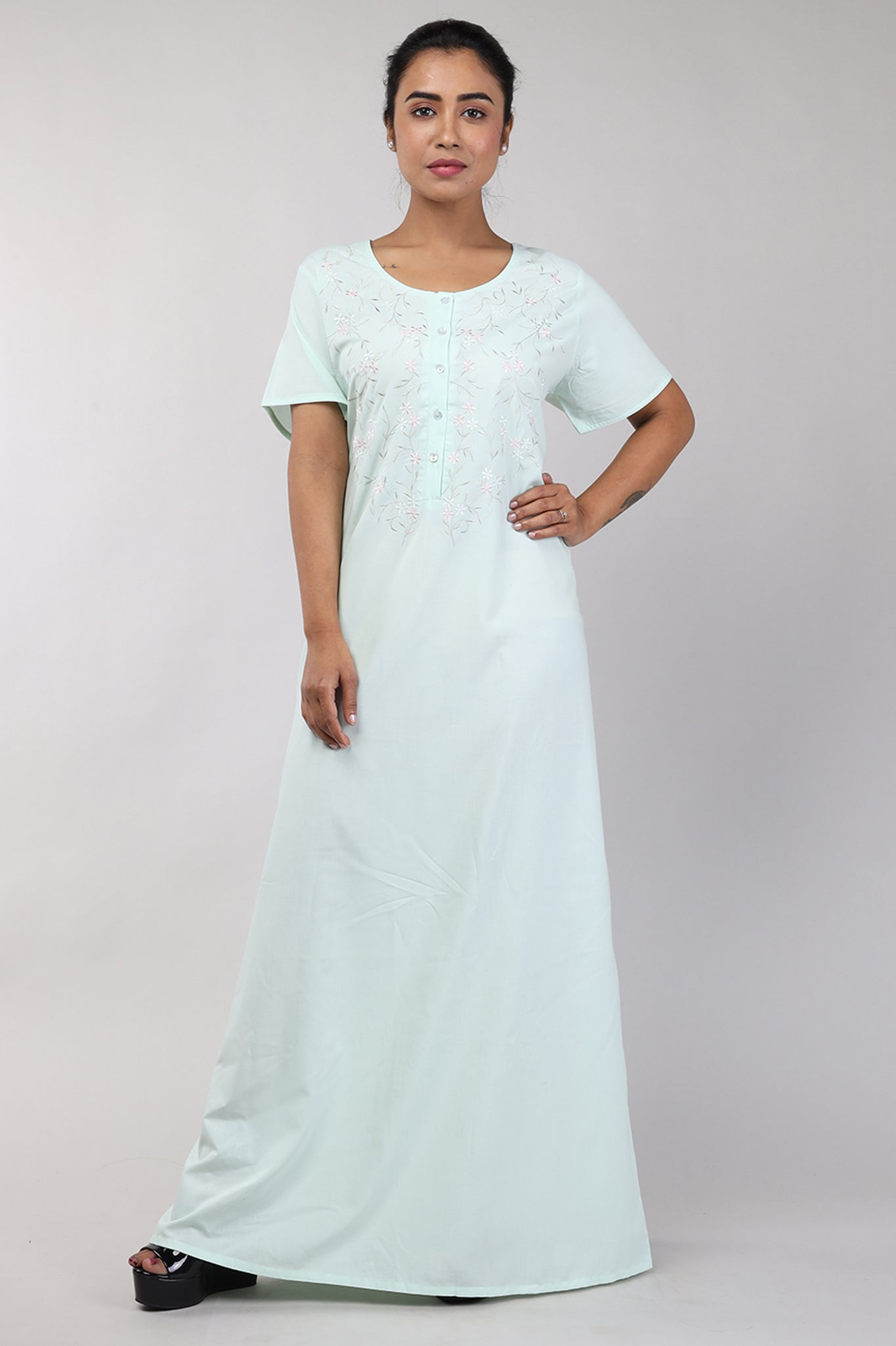 Women Plain Light Green Bizzy Lizzy Cotton Nighty