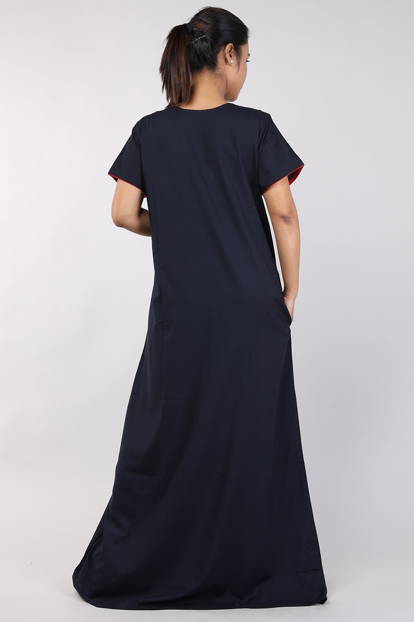 Women Plain Black Bizzy Lizzy Cotton Nighty