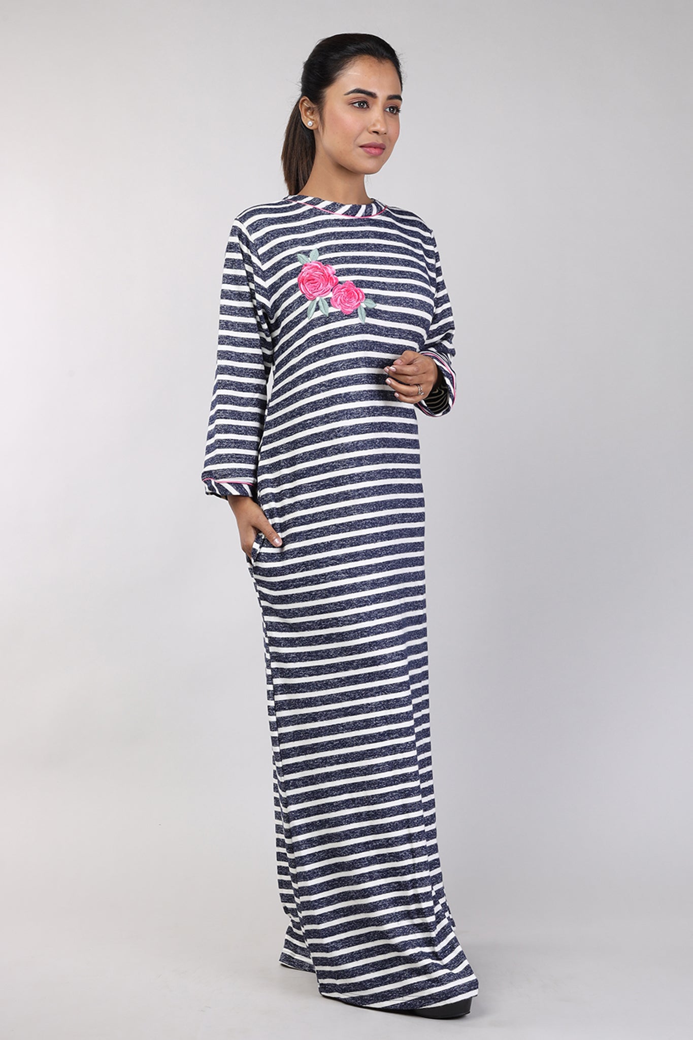 Women Navy Blue Stripes Machine Embroidery Knitted Winter Nighty