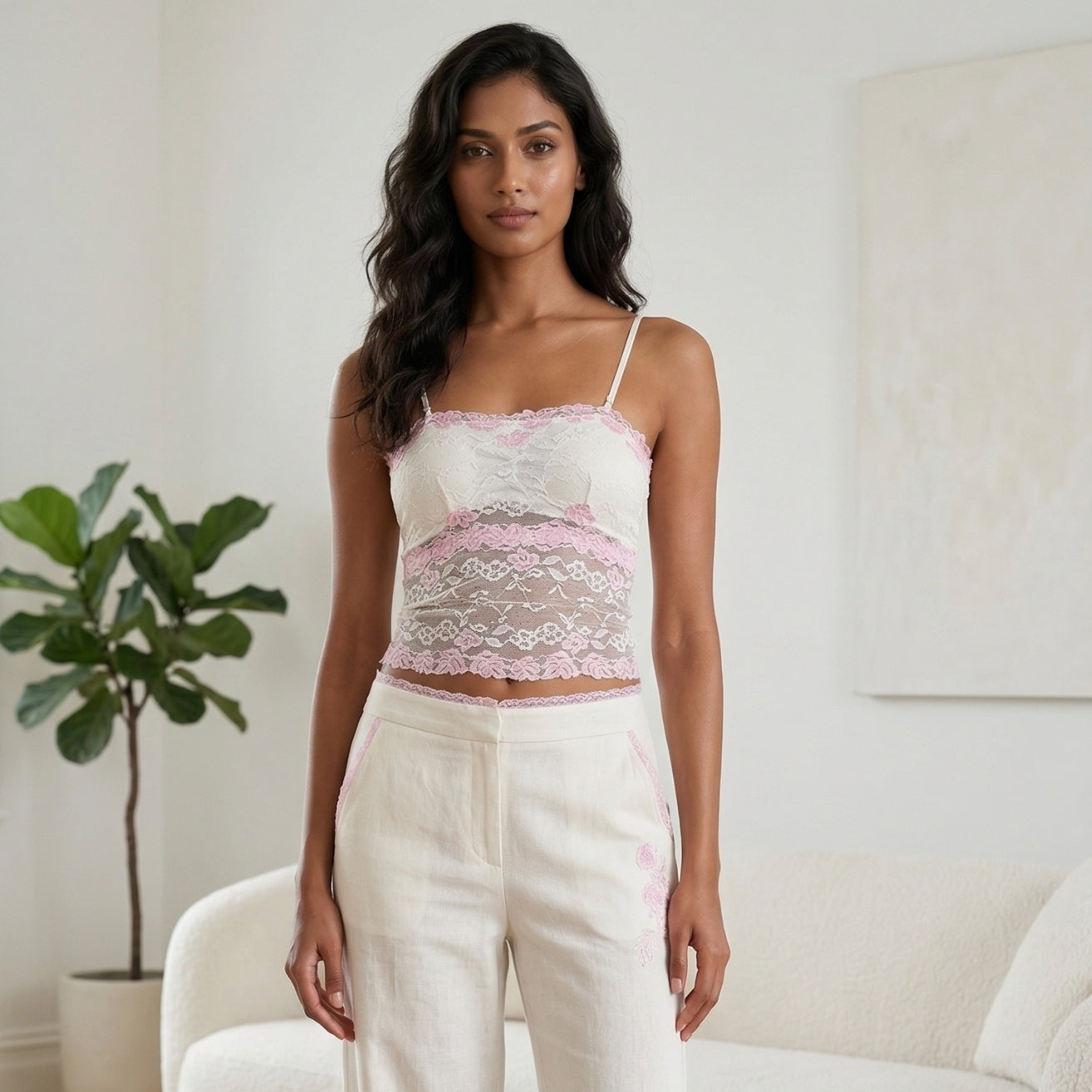 Short Lace Slip - White