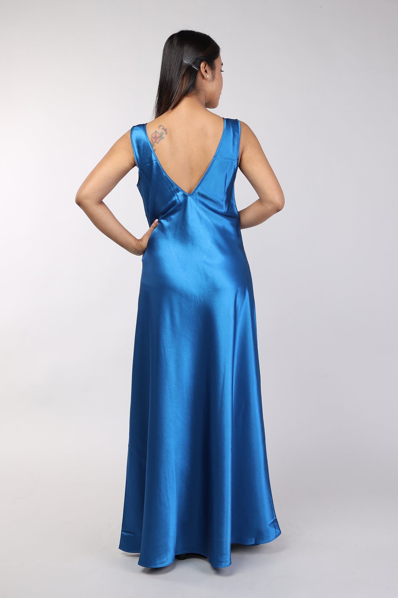 Women Teal Blue Satin Bridal Nighty Gown Set – La Lingerie