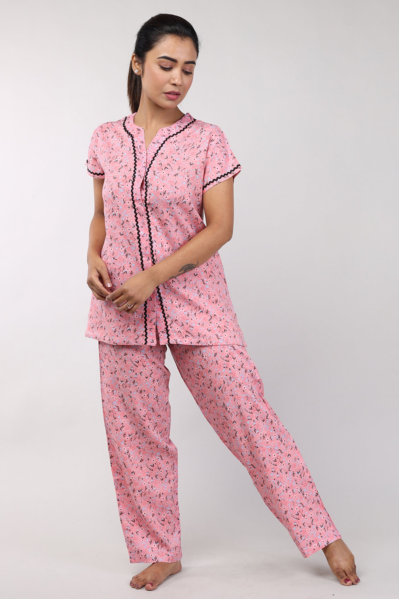 Woman Peach Floral Print Cotton Rayon Nightsuit